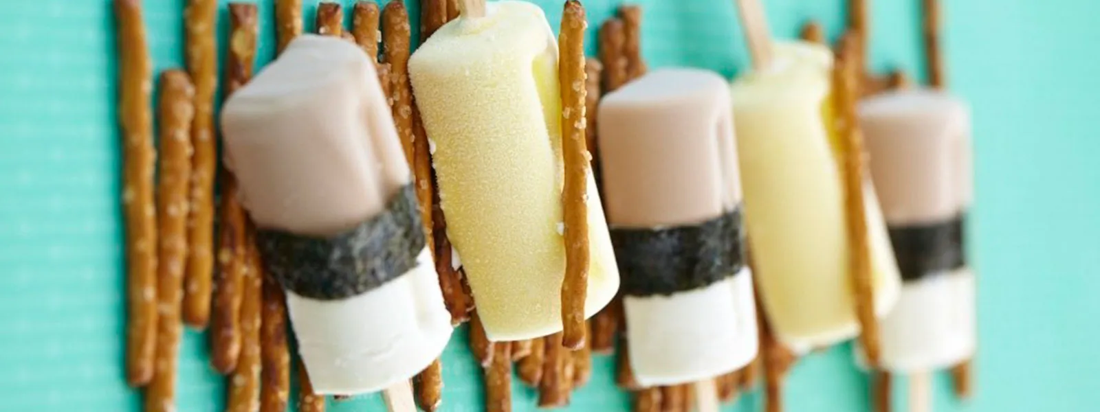 Gelato ice lollies on sticks